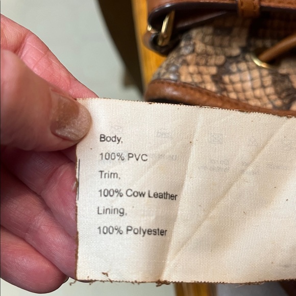 MCM Snake Print Leather Hobo Bag magnetic closure no MCM dustbag - Picture 11 of 13